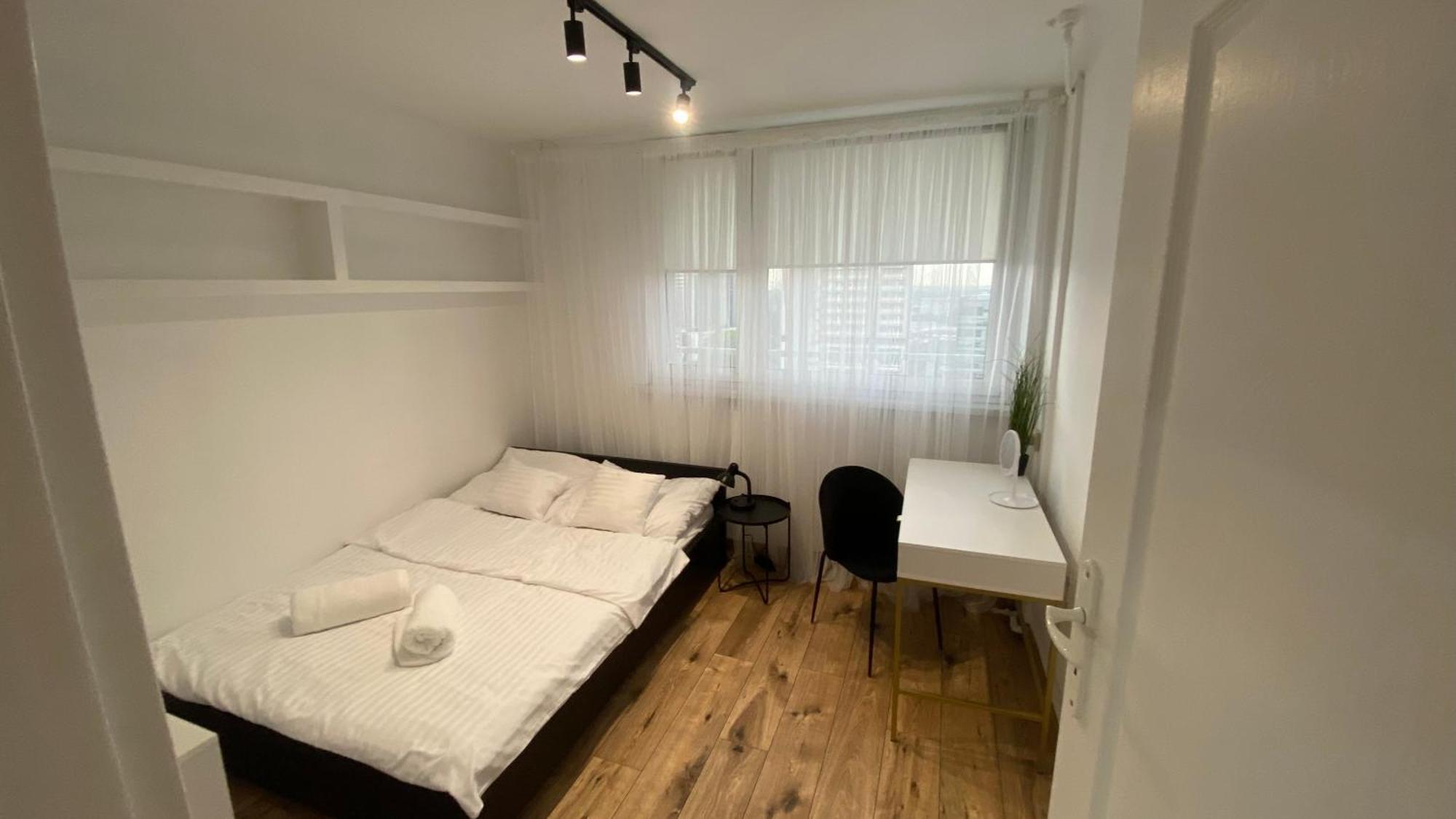 Nicestaypoland Z Widokiem Katowice Luaran gambar